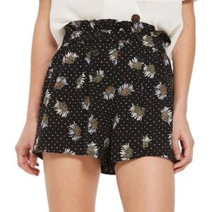 Topshop Black Daisy Print Frill Waist Shorts